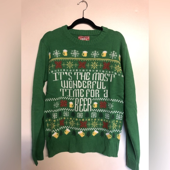 Christmas Sweater - Picture 1 of 3